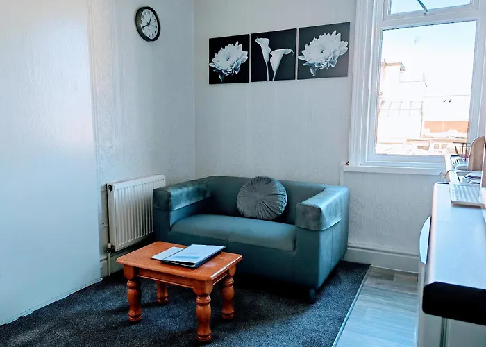 Seahawk Holiday Apartments